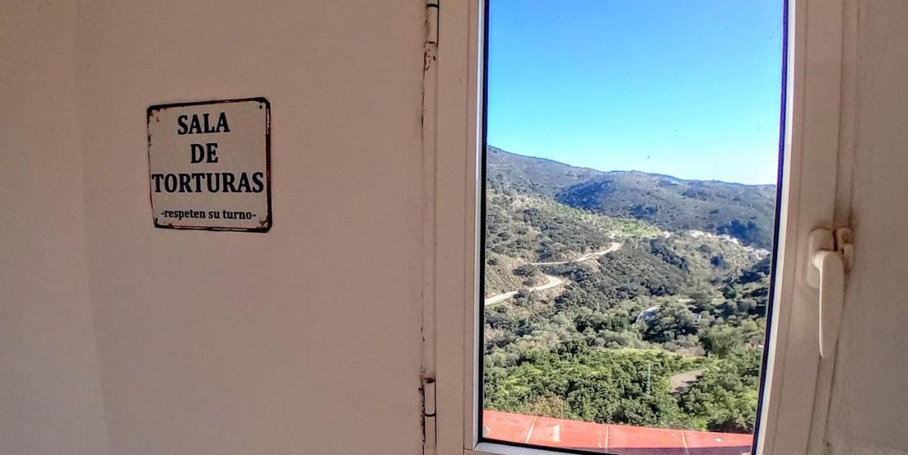 Posada Puente Romano Sedella Kültér fotó